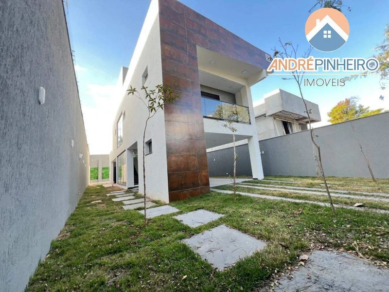 Casa com 4 quartos — Trevo, Belo Horizonte
