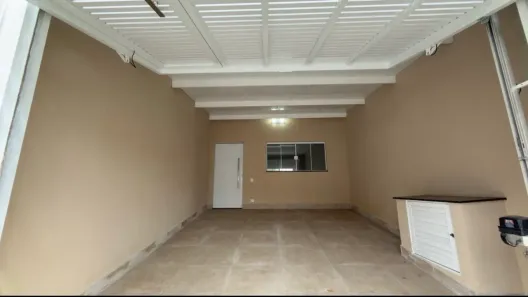 Casa com 3 Quartos para alugar, 120m² no Vila Jones, Americana