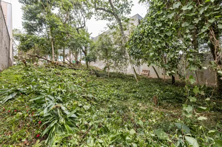 Lote/Terreno à venda, 600m² no Santa Felicidade, Curitiba
