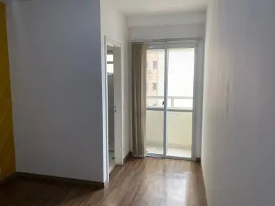 Apartamento com 3 Quartos para alugar, 74m² no Tamboré, Barueri