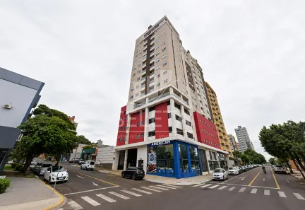 Apartamento com 2 Quartos para alugar, 78m² no Centro, Cascavel