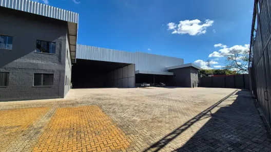 Galpão/Depósito/Armazém para alugar, 5406m² no Chácaras Rio-Petrópolis, Duque de Caxias