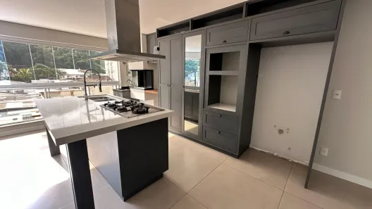 Apartamento com 2 Quartos à venda, 77m² no Cabeçudas, Itajaí