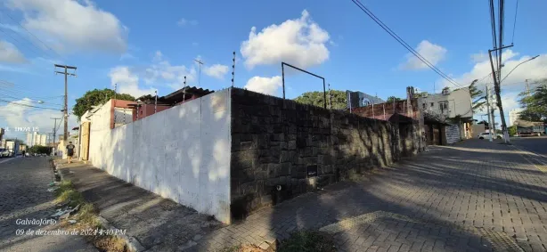 Casa com 3 Quartos à venda, 214m² no Nossa Senhora de Nazaré, Natal