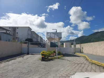 Apartamento com 2 Quartos para alugar, 47m² no Encruzilhada, Biguaçu