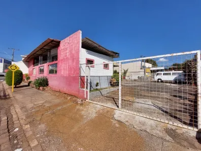 Ponto Comercial para alugar, 150m² no Vila Pelicano, São Carlos