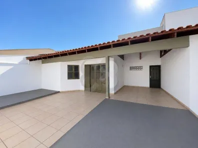 Casa de Condomínio com 4 Quartos para alugar, 202m² no Universitário, Londrina