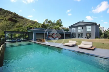 Casa com 5 Quartos à venda, 1500m² no Belvedere, Belo Horizonte