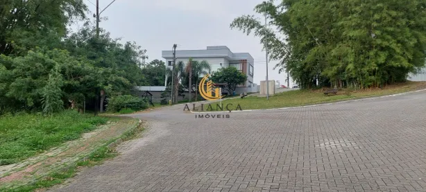 Lote/Terreno à venda, 1060m² no Forquilhas, São José