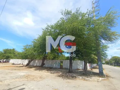 Lote/Terreno à venda, 12m² no Manuel Dias Branco, Fortaleza