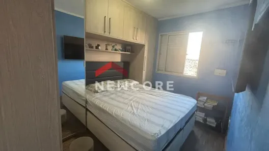 Apartamento com 2 Quartos à venda, 58m² no Vila Carmosina, São Paulo