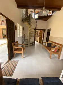 Sobrado com 4 Quartos à venda, 173m² no Camburi, São Sebastião