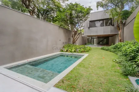 Casa com 4 Quartos à venda, 862m² no Jardim Europa, São Paulo