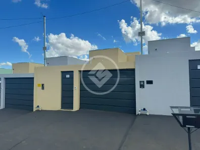 Casa com 2 Quartos à venda, 70m² no Setor Lagoa Quente, Caldas Novas