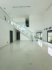 Casa de Condomínio com 4 Quartos à venda, 359m² no Cajupiranga, Parnamirim