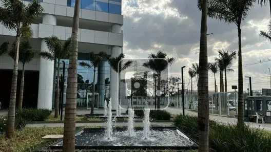 Sala Comercial à venda, 225m² no Parque Industrial Tomas Edson, São Paulo
