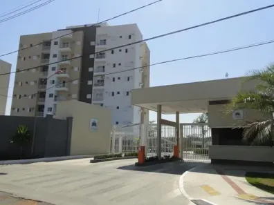 Apartamento com 3 Quartos para alugar, 87m² no Jardim das Palmeiras, Cuiabá