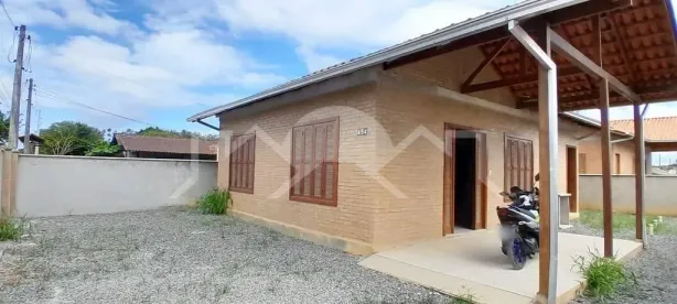 Casa com 2 Quartos para alugar, 64m² no Parque Residencial Cerro Azul, Araquari