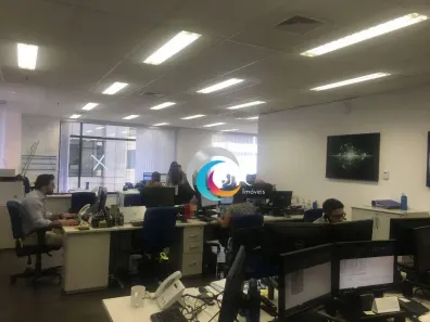 Sala Comercial para alugar, 381m² no Indianópolis, São Paulo