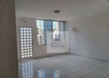 Casa com 3 Quartos para alugar, 179m² no DAE, Campinas