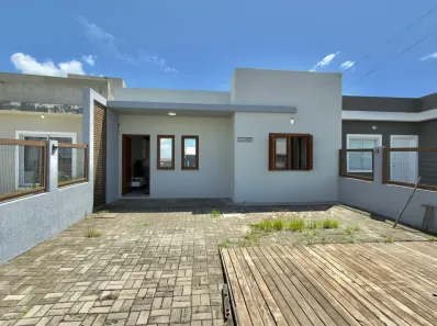 Casa com 2 Quartos à venda, 110m² no Capão da Canoa, Capão da Canoa