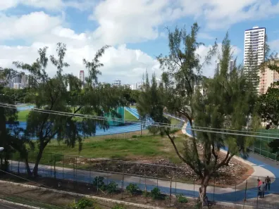 Apartamento com 2 Quartos para alugar, 75m² no Boa Viagem, Recife