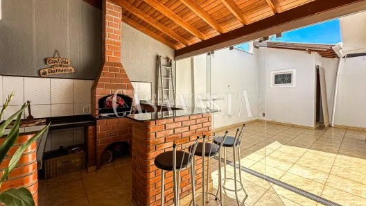 Casa com 3 Quartos à venda, 236m² no Iporã, Araçatuba