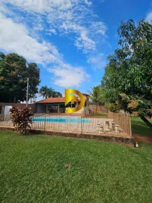 Fazenda/Sítio com 3 Quartos à venda, 200m² no Chácaras Mariitas, Uberaba