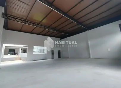 Ponto Comercial para alugar, 260m² no Pacaembu, Uberlândia