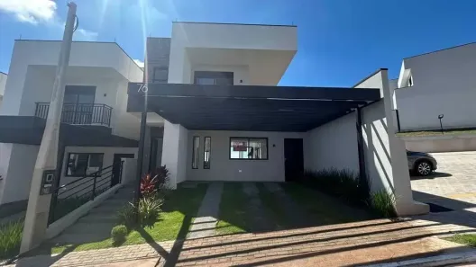 Sobrado com 4 Quartos à venda, 148m² no Parque Santa Tereza, Santa Isabel