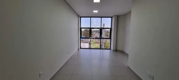 Sala Comercial para alugar, 25m² no Major Prates, Montes Claros