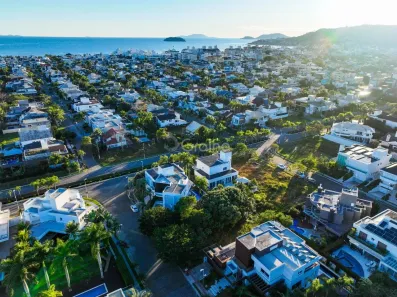 Lote/Terreno à venda, 600m² no Jurerê Internacional, Florianópolis