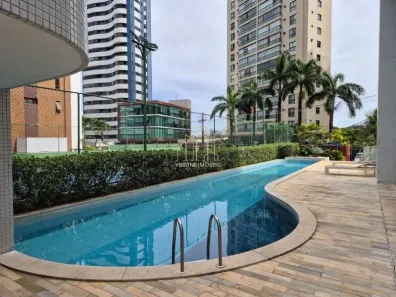 Apartamento com 4 Quartos à venda, 236m² no Candeal, Salvador