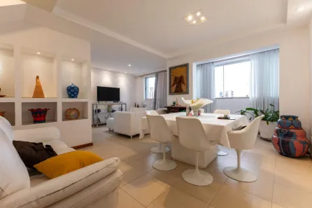 Apartamento com 3 Quartos à venda, 190m² no Sul, Brasília