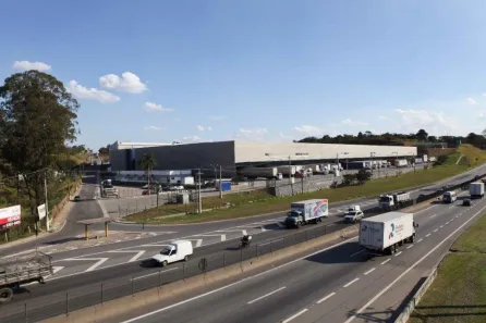 Galpão/Depósito/Armazém para alugar, 2663m² no Laranja Azeda, Arujá