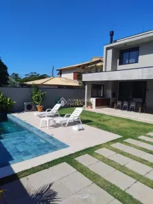Casa com 4 Quartos à venda, 310m² no Pântano do Sul, Florianópolis