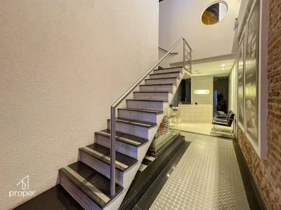 Prédio Comercial com 4 Quartos para alugar, 100m² no Centro, Pelotas