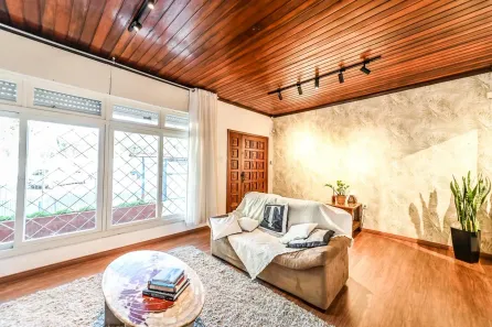 Casa com 4 Quartos à venda, 200m² no Menino Deus, Porto Alegre
