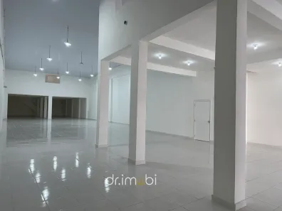 Ponto Comercial para alugar, 700m² no Santo Amaro, São Paulo