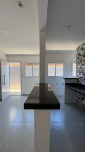 Apartamento com 2 Quartos para alugar, 60m² no Sítio do Campo, Praia Grande