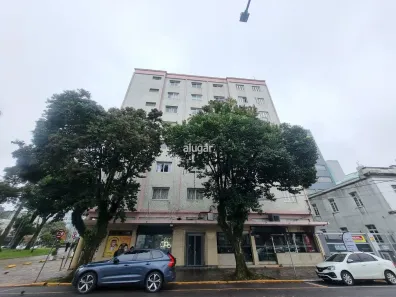 Apartamento com 3 Quartos para alugar, 85m² no Centro, Caxias do Sul