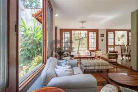 Casa de Condomínio com 3 Quartos à venda, 199m² no Jardim dos Estados, São Paulo