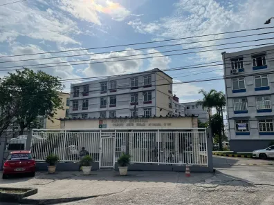 Apartamento com 3 Quartos para alugar, 70m² no Irajá, Rio de Janeiro