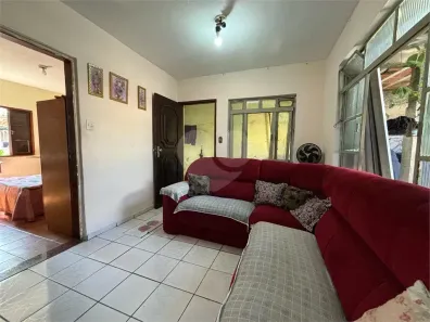 Casa com 2 Quartos à venda, 200m² no Jardim Santa Mena, Guarulhos