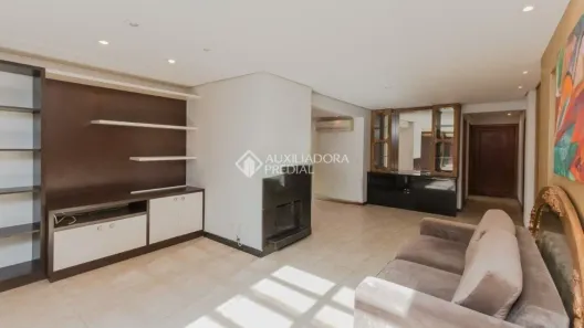 Apartamento com 3 Quartos para alugar, 226m² no Petrópolis, Porto Alegre