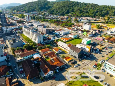 Imóvel Comercial à venda, 1000m² no Centro, Joinville