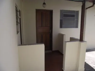 Casa com 1 Quarto para alugar, 55m² no Padre Eustáquio, Belo Horizonte