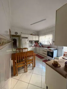 Casa com 3 Quartos à venda, 93m² no Vila Amorim, Suzano