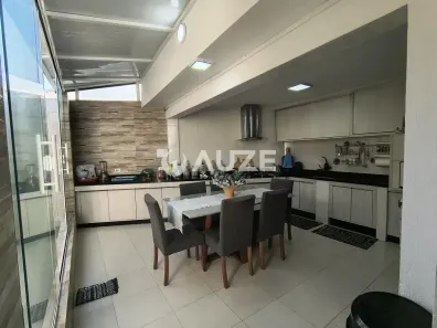 Casa com 3 Quartos à venda, 133m² no Xaxim, Curitiba