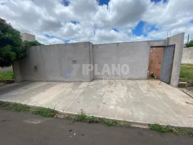 Lote/Terreno à venda, 330m² no Planalto Paraíso, São Carlos